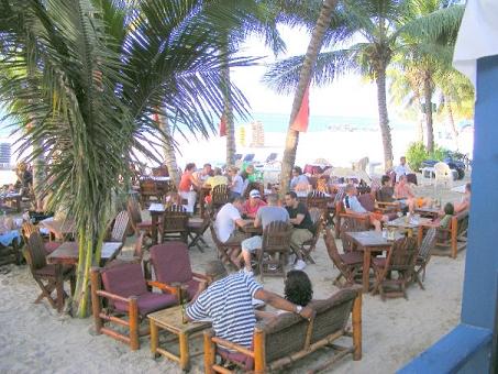 cabarete beach restaurants